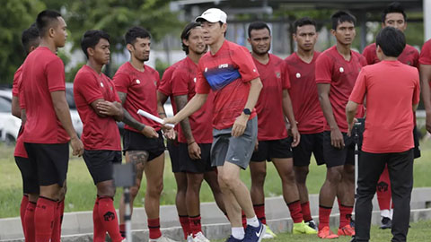 Đồng hương của HLV Park Hang Seo nhận trận thua muối mặt cùng ĐT Indonesia